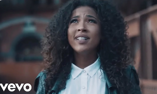 Gabriela Gomes - Deus Proverá Gabriela Gomes - Deus Proverá